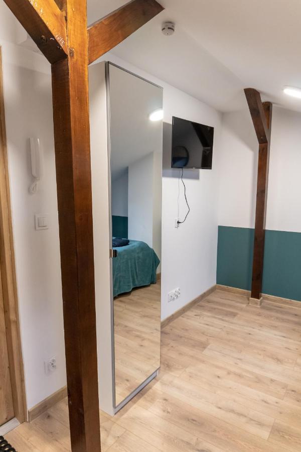 Uroczy, Przytulny Apartament Poddasze Radom Ngoại thất bức ảnh